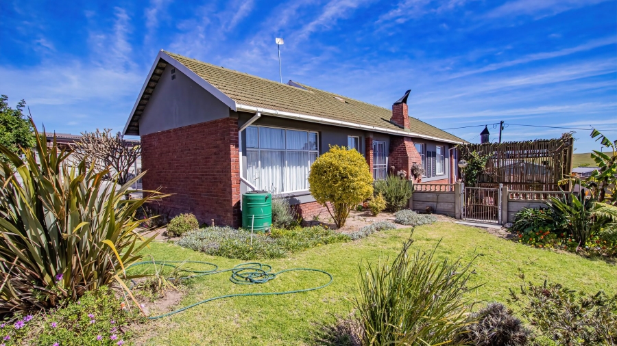 4 Bedroom Property for Sale in Vredenburg Western Cape